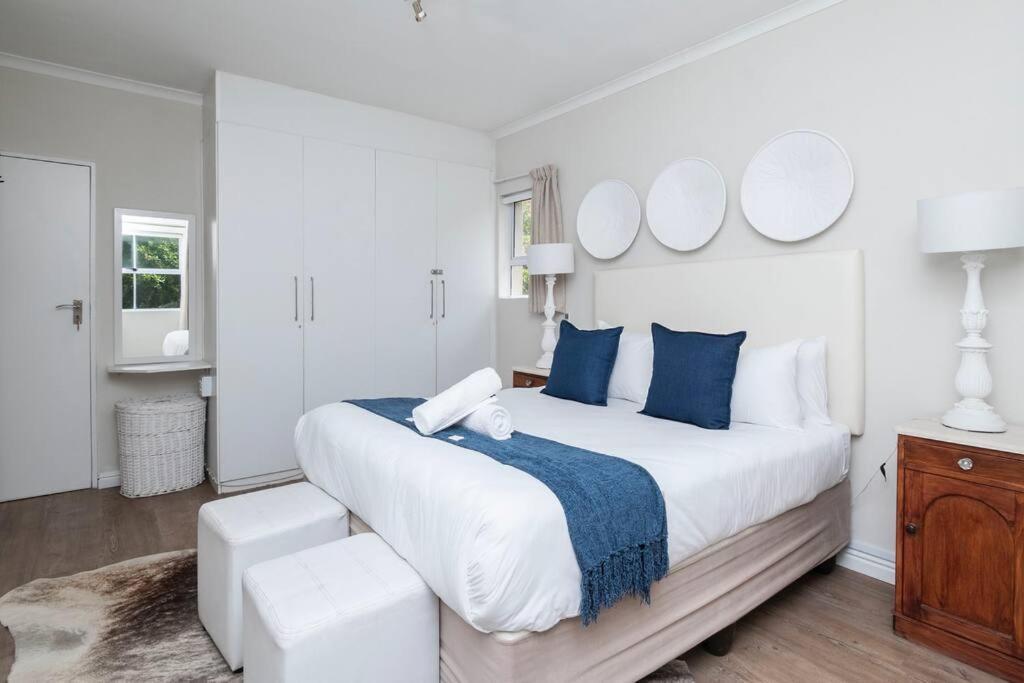Green Point Living With Stadium View Cape Town Bagian luar foto