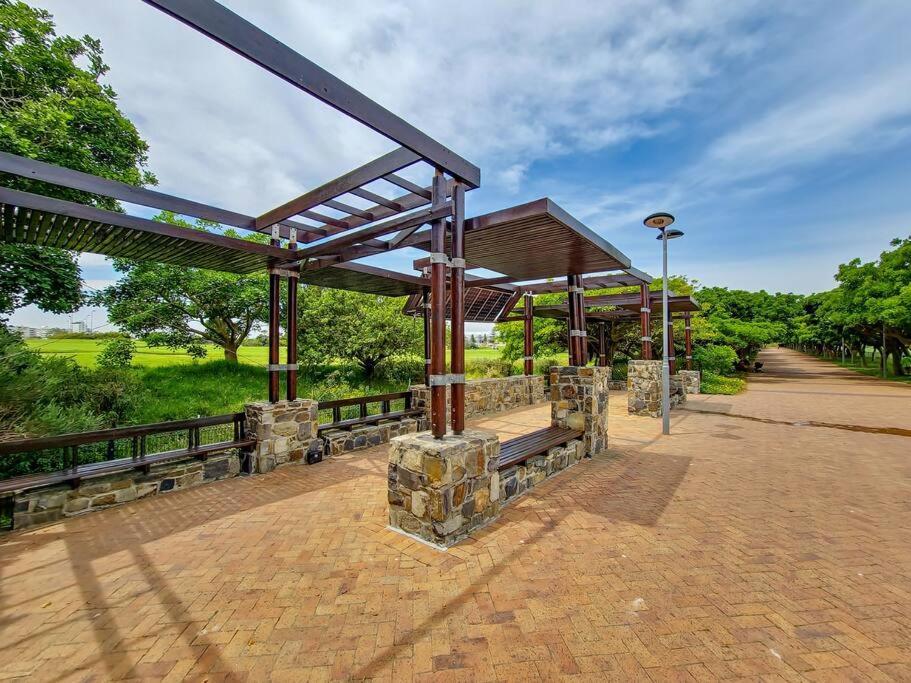 Green Point Living With Stadium View Cape Town Bagian luar foto